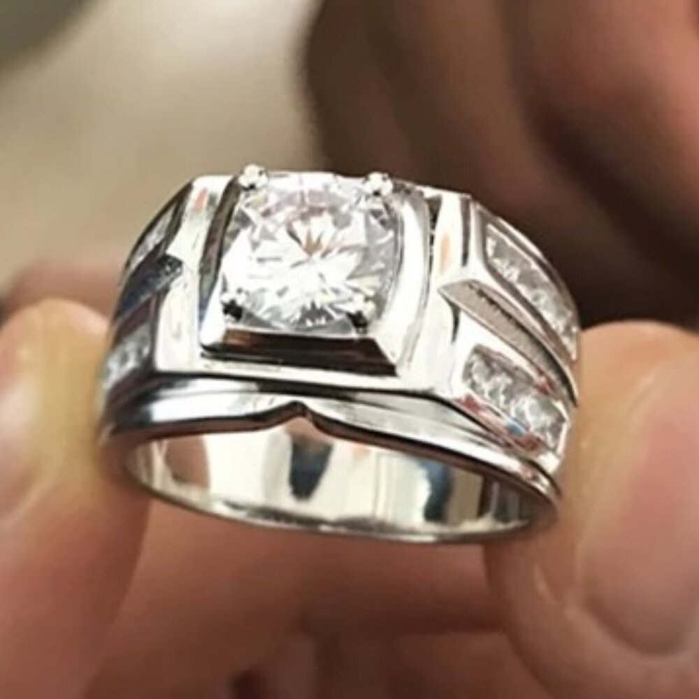 🆕 Stunning Lg. Men's 2.50 CTW. Diamond Ring, Stamped 925 Sterling Silver 🆕